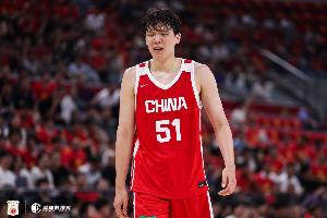 解说：男篮上限或者说第2阶段如何逆境求生 都要看杨瀚森的发挥