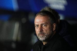 阿斯：弗里克重组巴萨体能部门，除图斯外又有两名工作人员离开